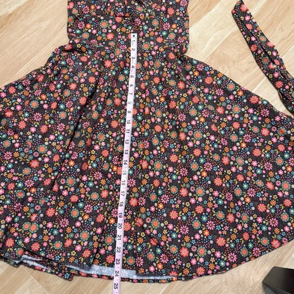 Heart of Haute 50’s retro full circle dress brown power floral print Small - Picture 5 of 5